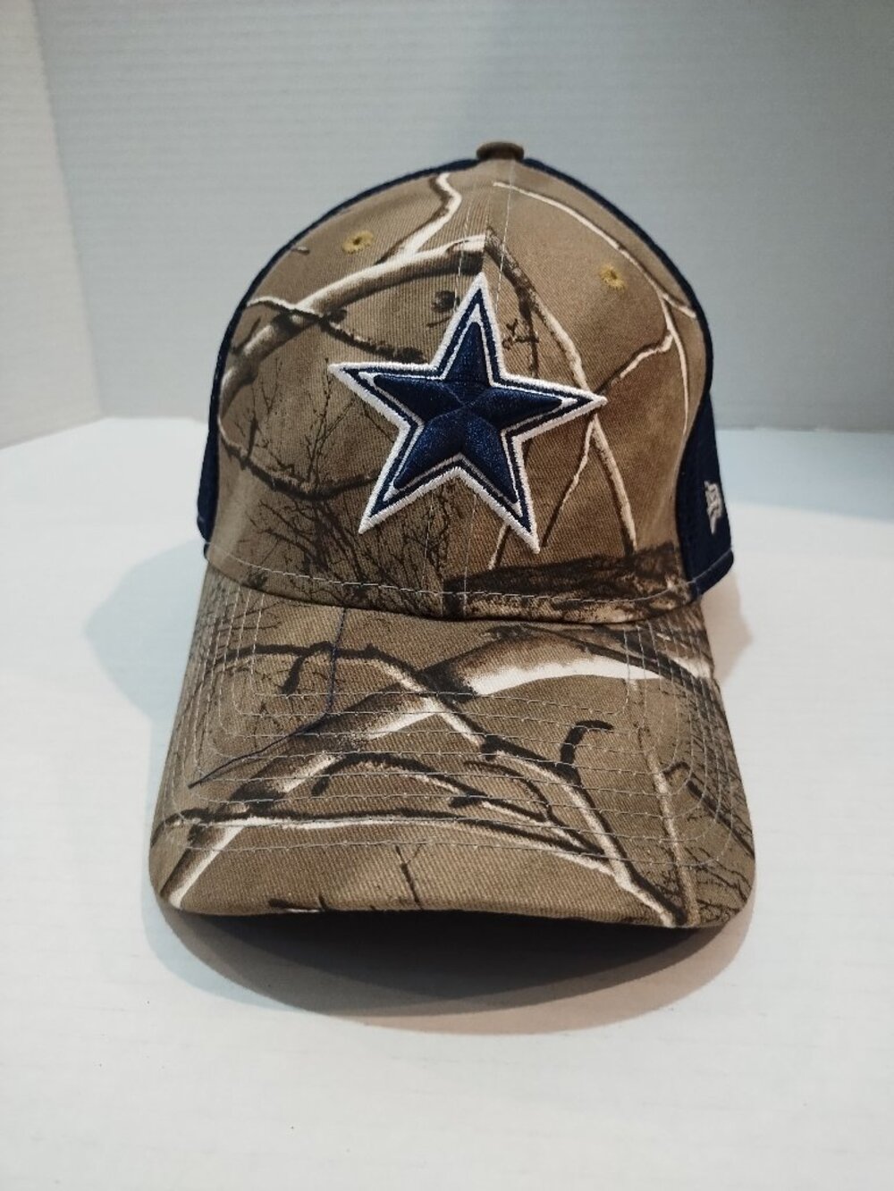Dallas Cowboys New Era 39Thirty NFL Medium-Large Fitted Hat